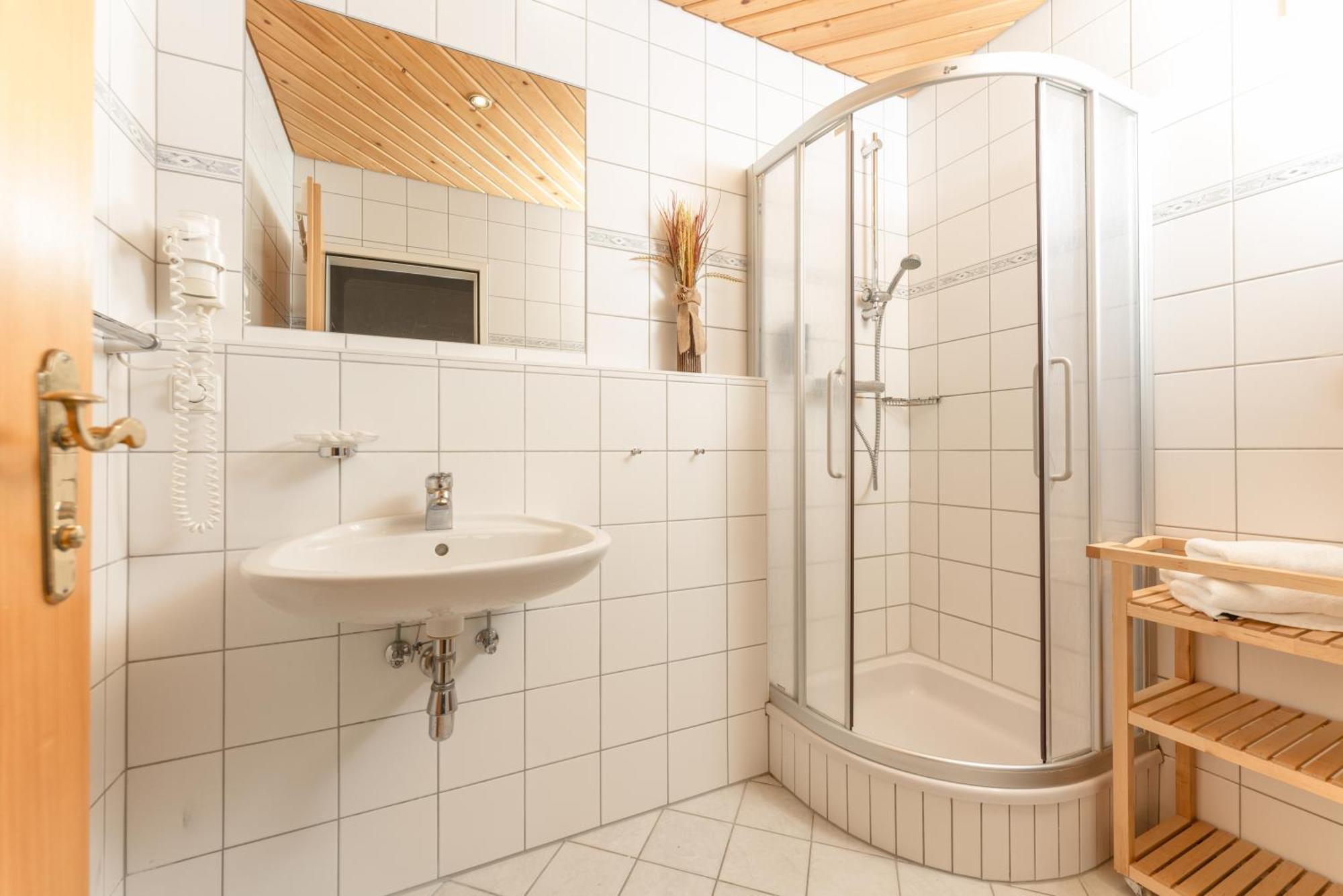 Resort Amadeus-Landhaus Amadeus Грьобминг Екстериор снимка