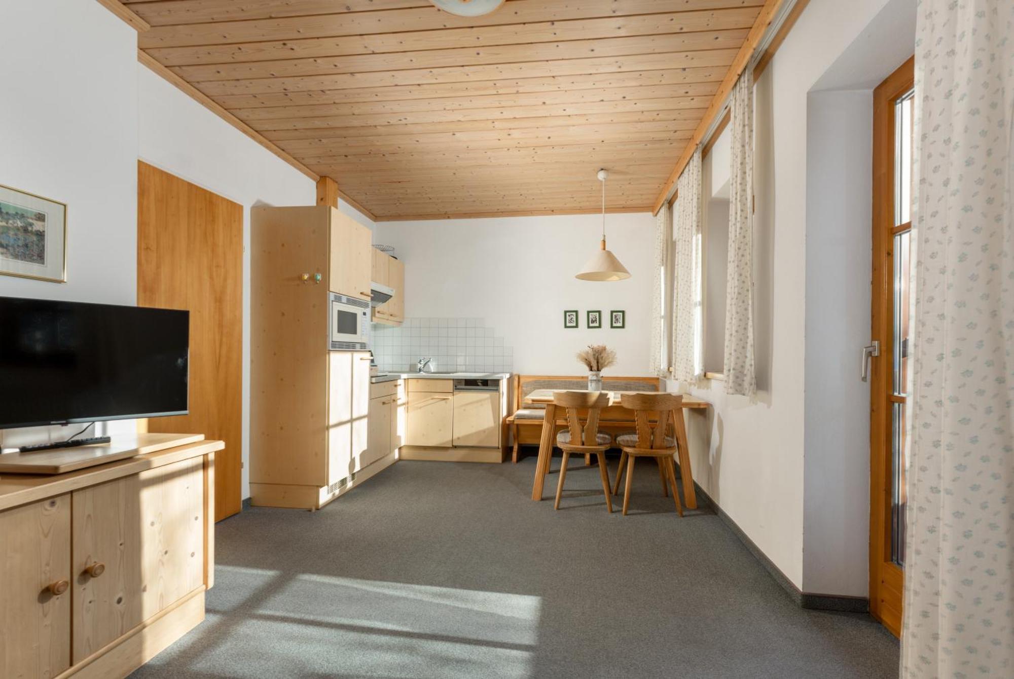 Resort Amadeus-Landhaus Amadeus Грьобминг Екстериор снимка
