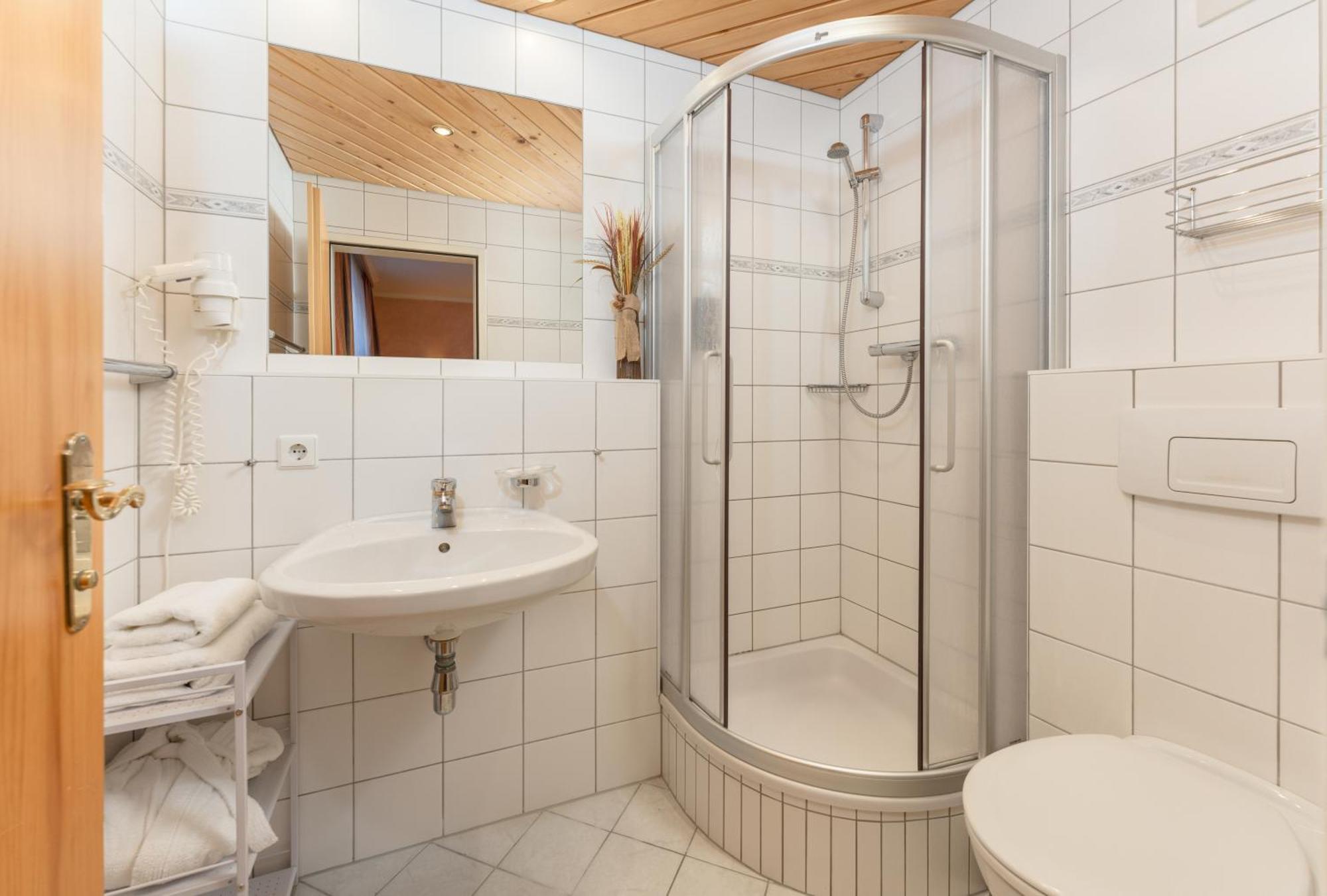 Resort Amadeus-Landhaus Amadeus Грьобминг Екстериор снимка