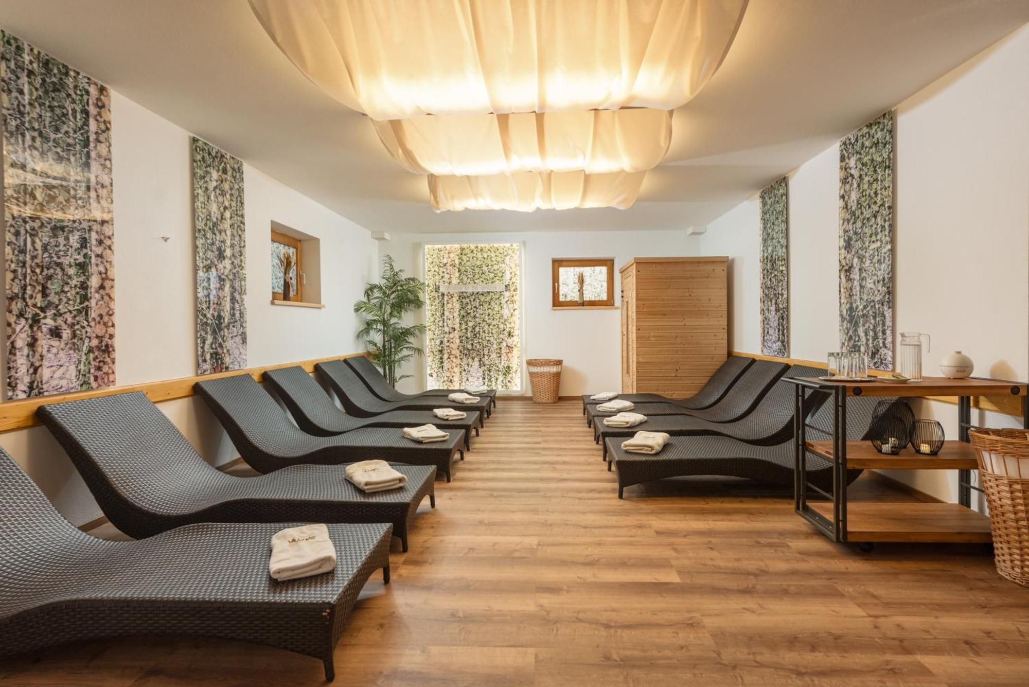 Resort Amadeus-Landhaus Amadeus Грьобминг Екстериор снимка