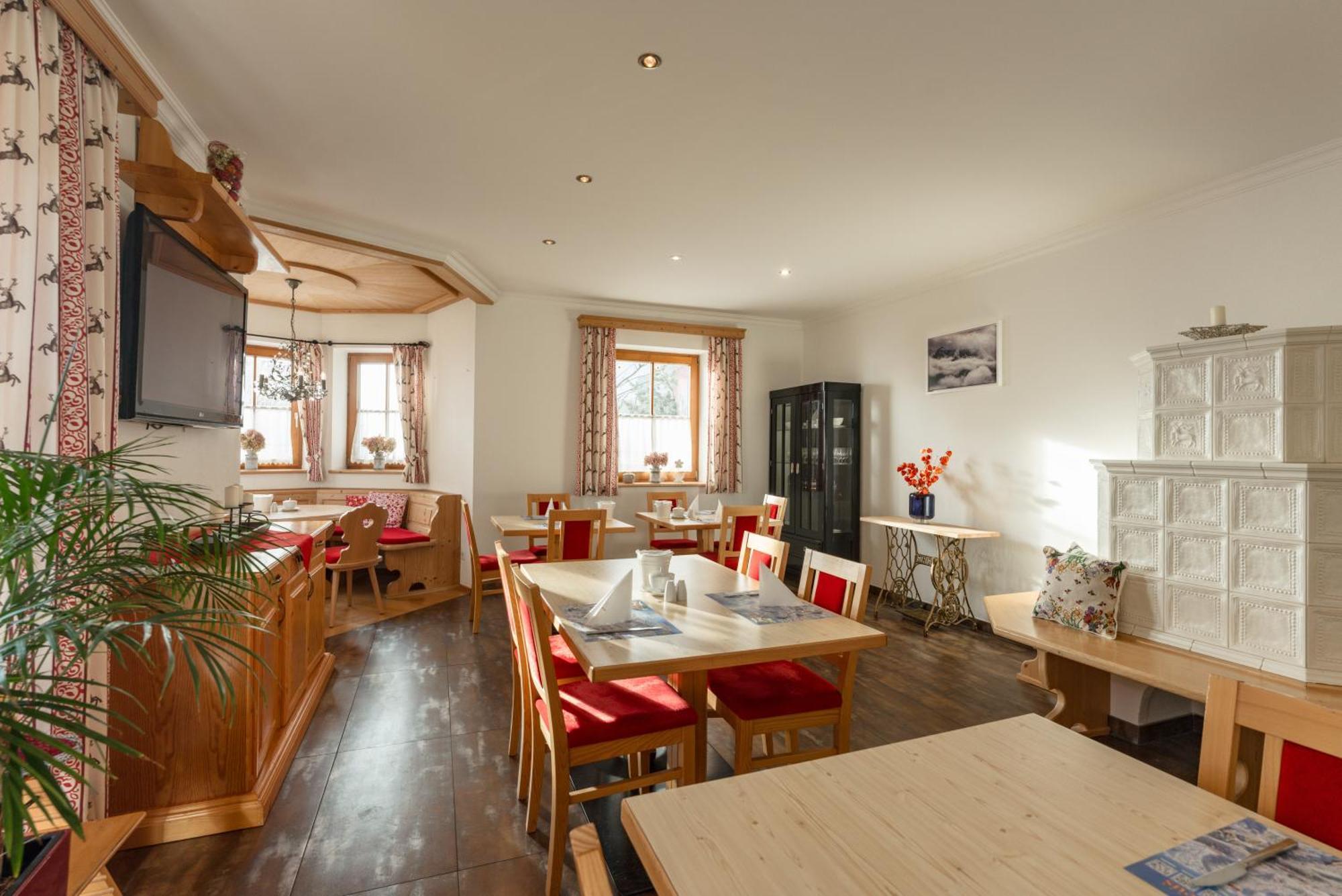 Resort Amadeus-Landhaus Amadeus Грьобминг Екстериор снимка